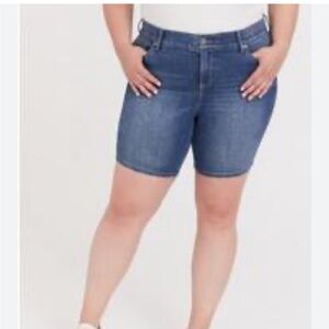 Tradition Denim shorts size 12